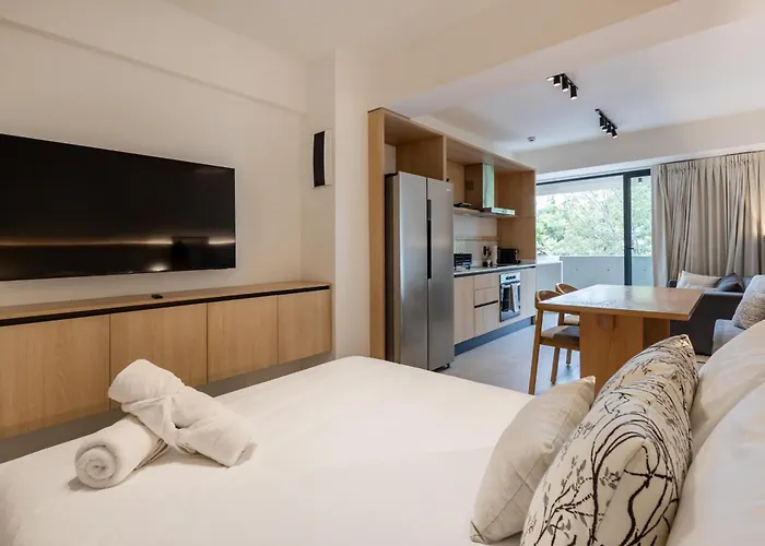Myla Girasol Condesa Apartahotel 4*